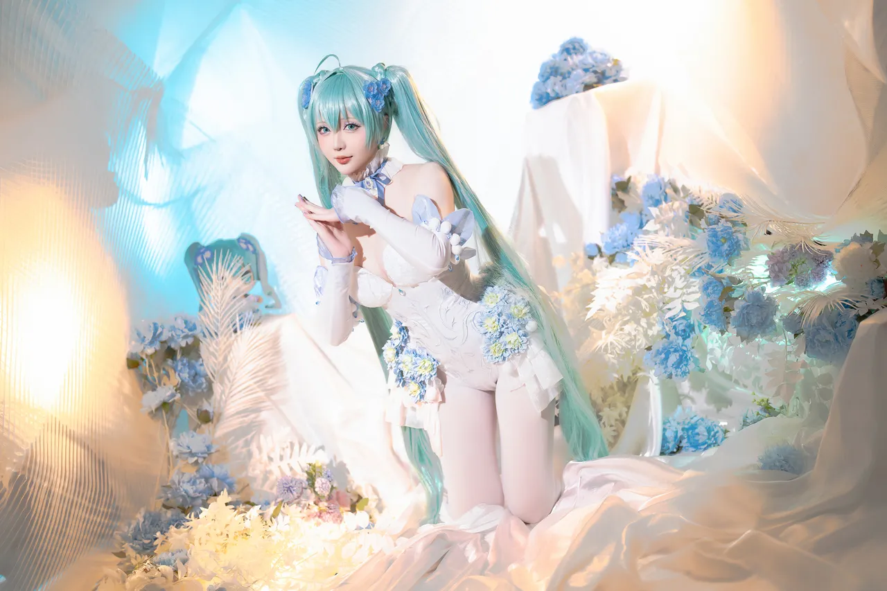 星之迟迟 - NO.215 2024年02月计划A 初音未来 粉蝶花精灵54P1V-4.51GB-erohere34.webp
